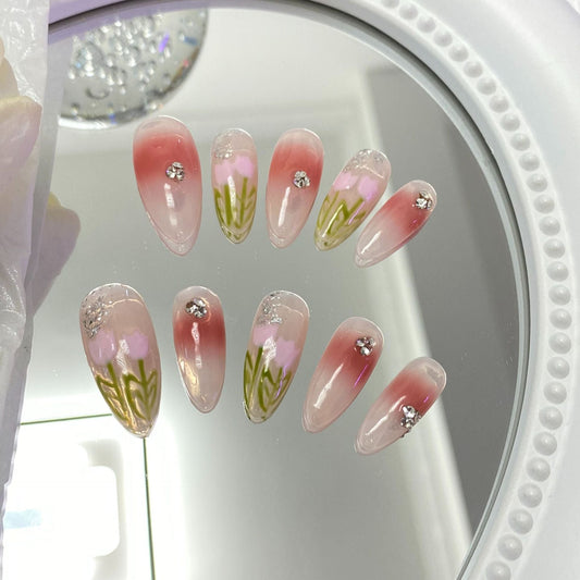 Designer: MaoMao.Handmade Nail Designs Press on Nails DIY  Nail Art for woman girl