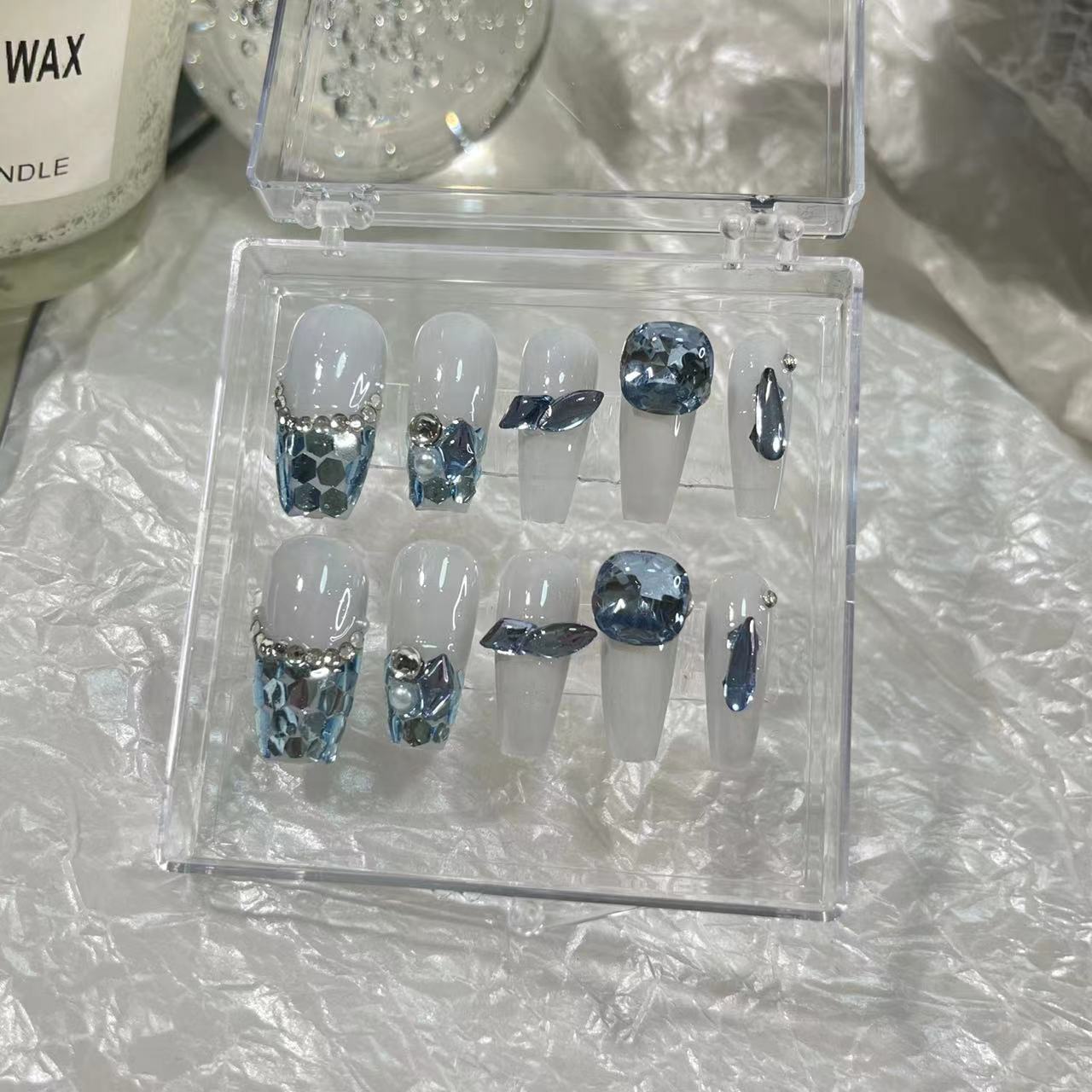 Designer: MaoMao.Handmade Nail Designs Press on Nails DIY  Nail Art for woman girl