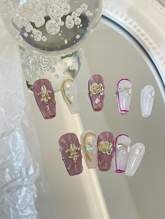 Designer: MaoMao.Handmade Nail Designs Press on Nails DIY  Nail Art for woman girl