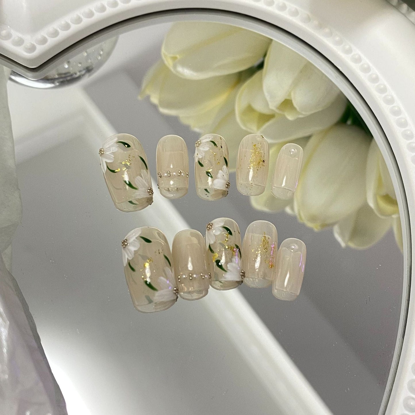 Designer: MaoMao.Handmade Nail Designs Press on Nails DIY  Nail Art for woman girl