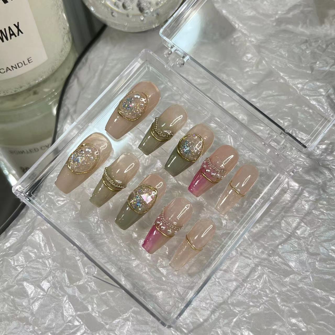 Designer: MaoMao.Handmade Nail Designs Press on Nails DIY  Nail Art for woman girl