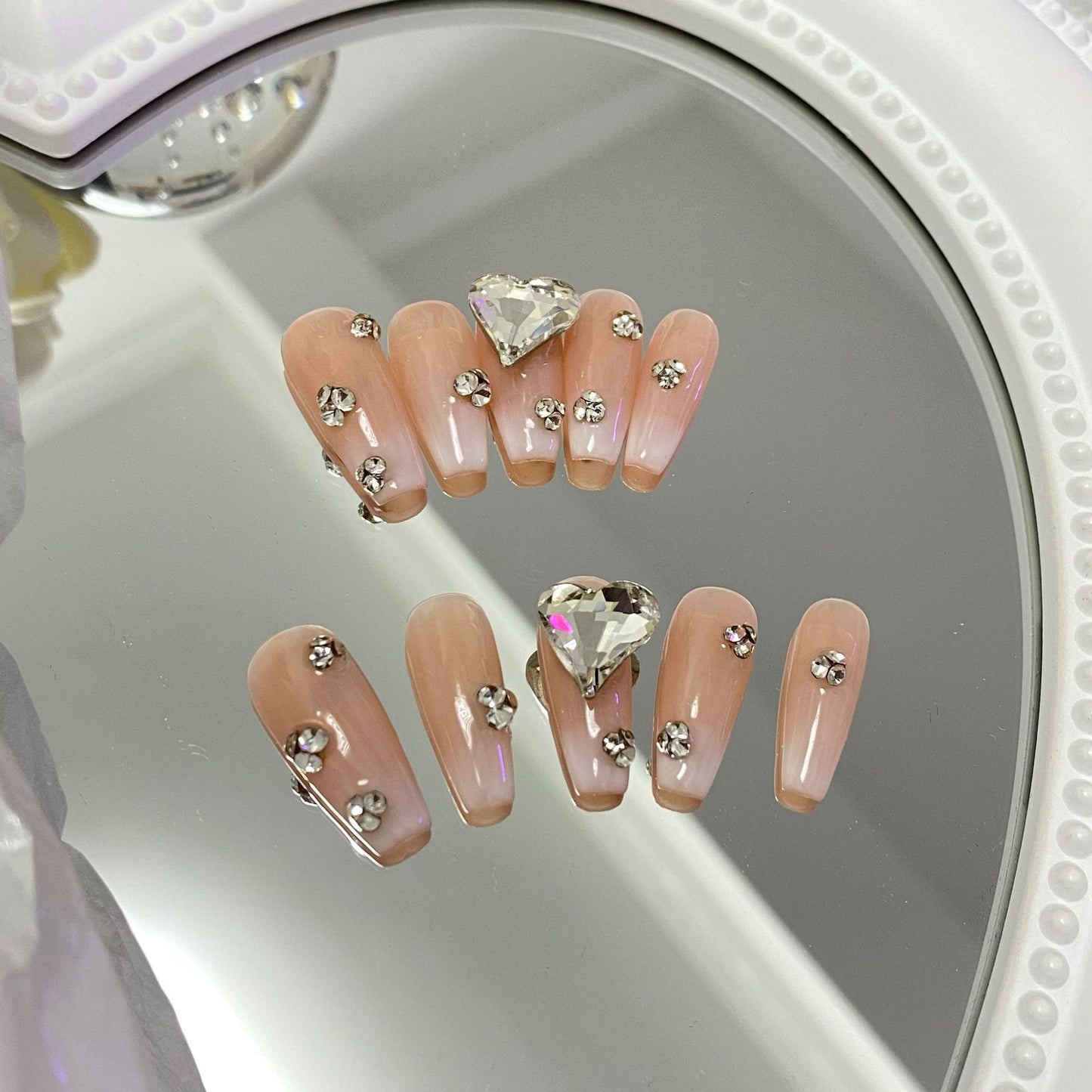 Designer: MaoMao.Handmade Nail Designs Press on Nails DIY  Nail Art for woman girl
