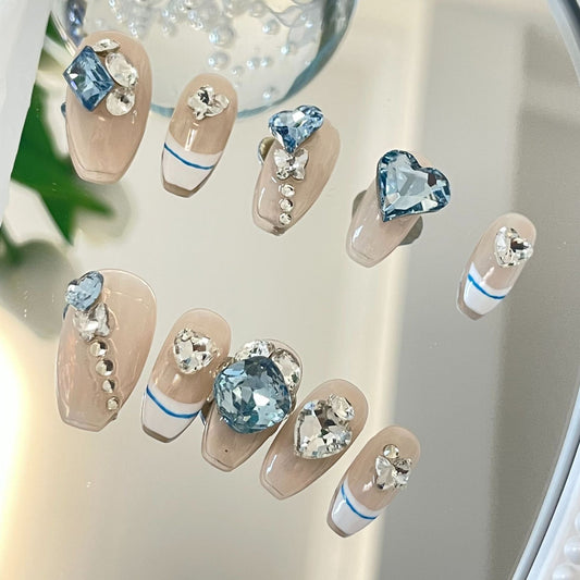 Designer: MaoMao.Handmade Nail Designs Press on Nails DIY  Nail Art for woman girl