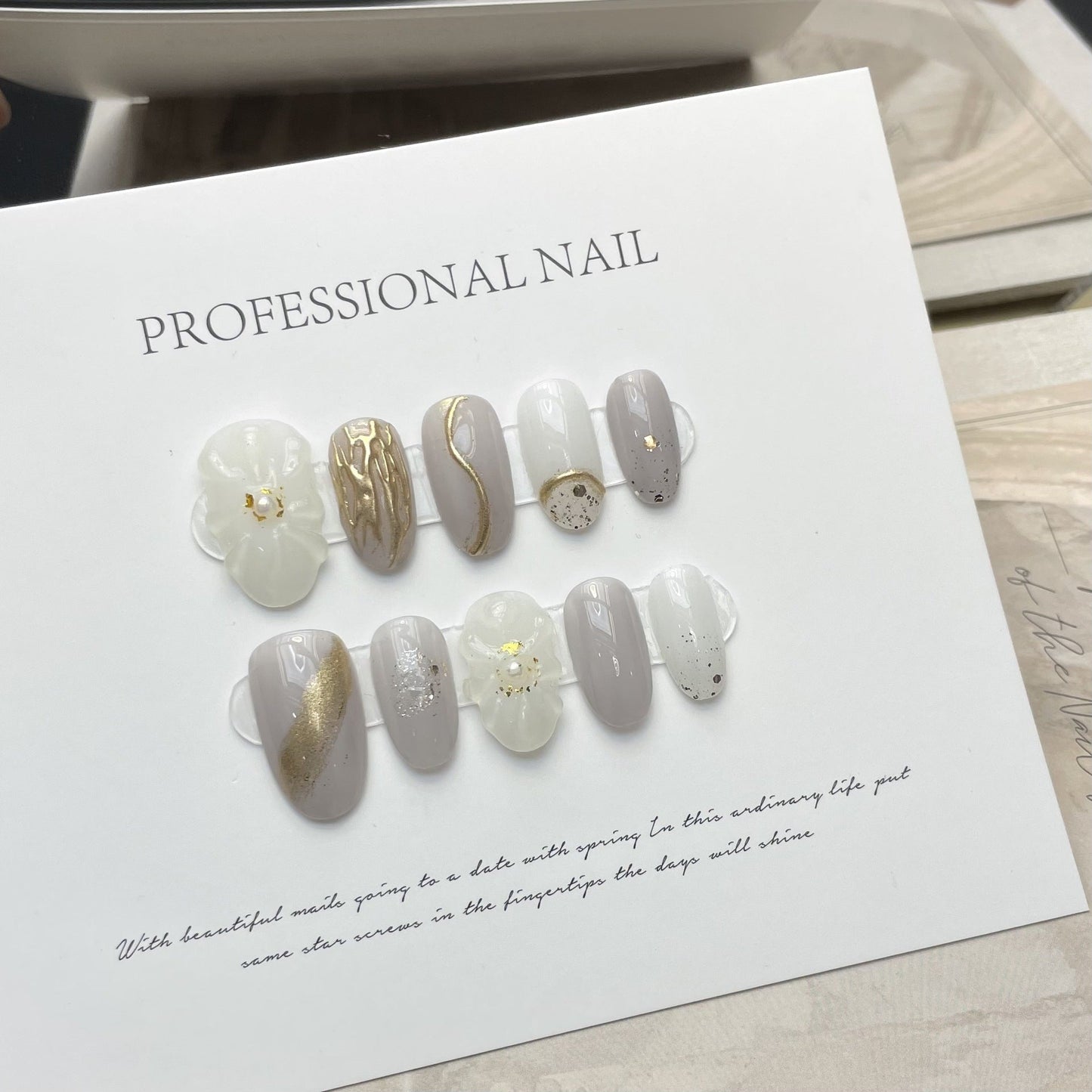Designer: ManMan Handmade nails Press on Nails DIY Nail Art for woman girl Almond Long