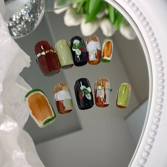 Designer: MaoMao.Handmade Nail Designs Press on Nails DIY  Nail Art for woman girl