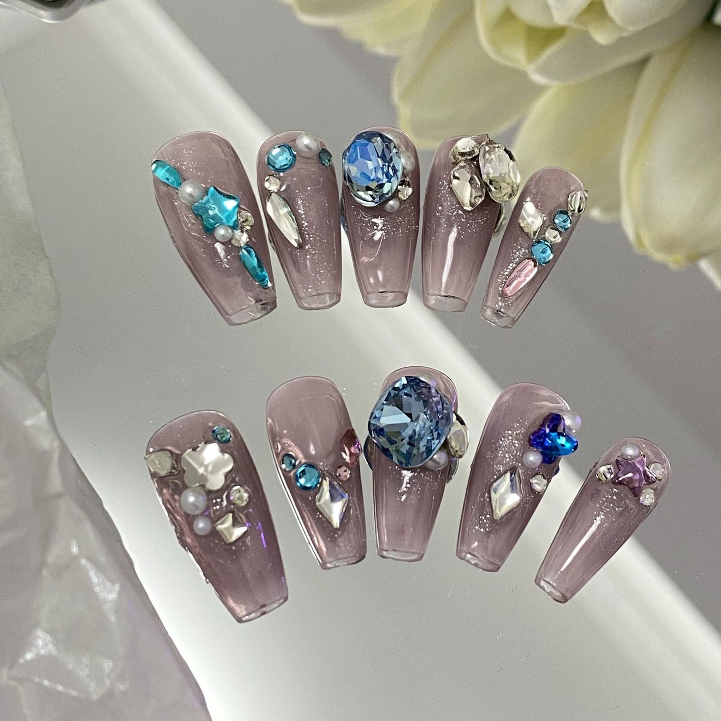 Designer: MaoMao.Handmade Nail Designs Press on Nails DIY  Nail Art for woman girl