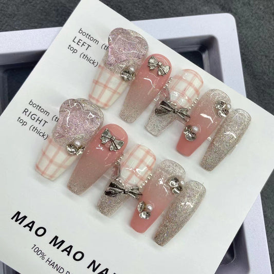 Designer: MaoMao.Handmade Nail Designs Press on Nails DIY  Nail Art for woman girl