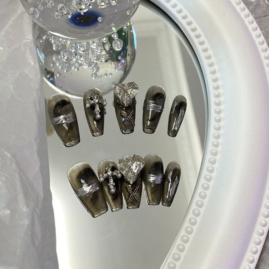 Designer: MaoMao.Handmade Nail Designs Press on Nails DIY  Nail Art for woman girl