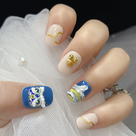 Designer: HuaHua.Handmade nails Press on Nails DIY Nail Art for woman girl Short Square blue