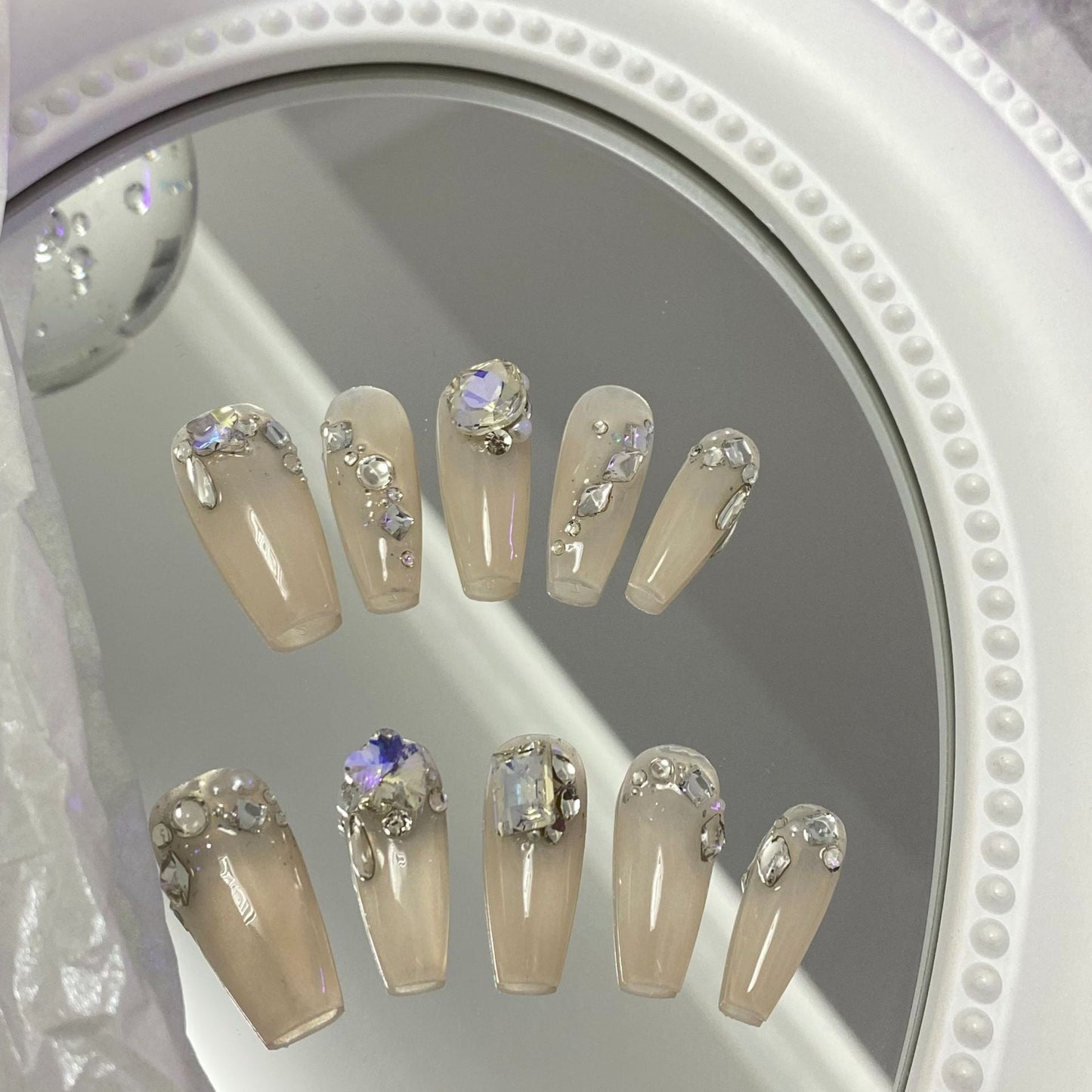 Designer: MaoMao.Handmade Nail Designs Press on Nails DIY  Nail Art for woman girl