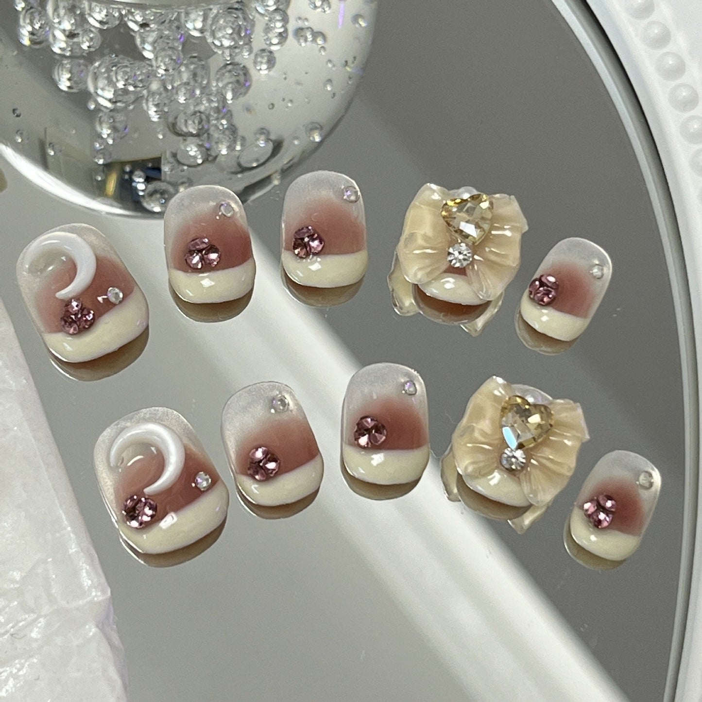 Designer: MaoMao.Handmade Nail Designs Press on Nails DIY  Nail Art for woman girl
