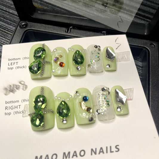 Designer: MaoMao.Handmade Nail Designs Press on Nails DIY  Nail Art for woman girl
