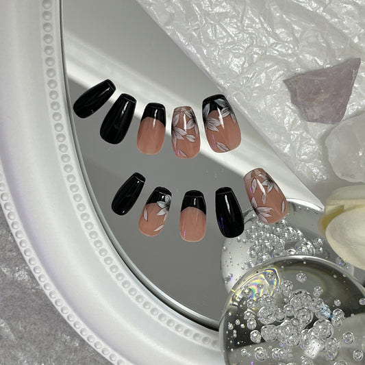 Designer: MaoMao.Handmade Nail Designs Press on Nails DIY  Nail Art for woman girl