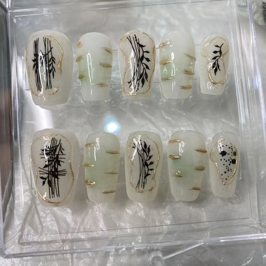 Designer: MaoMao.Handmade Nail Designs Press on Nails DIY  Nail Art for woman girl
