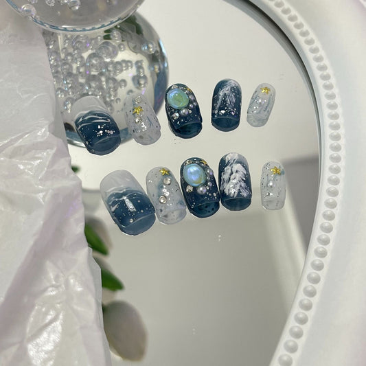 Designer: MaoMao.Handmade Nail Designs Press on Nails DIY  Nail Art for woman girl