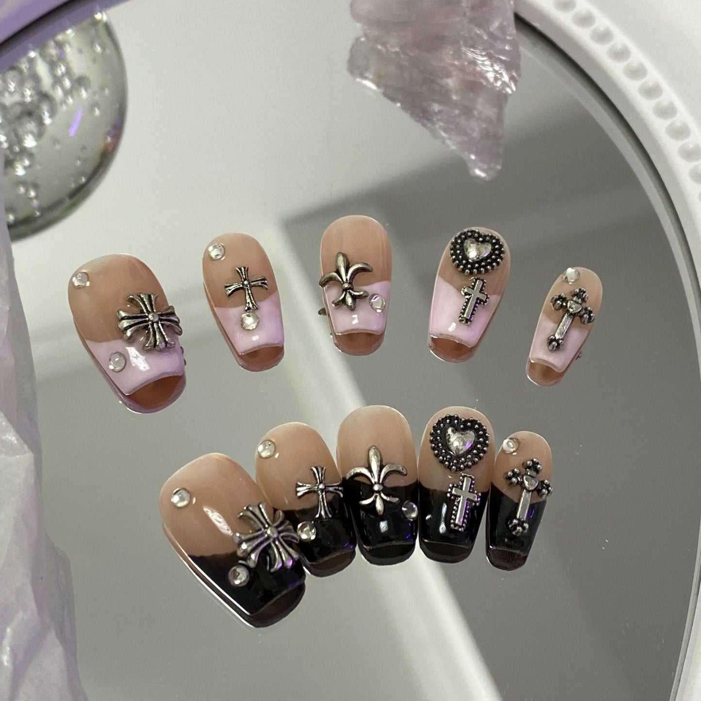 Designer: MaoMao.Handmade Nail Designs Press on Nails DIY  Nail Art for woman girl