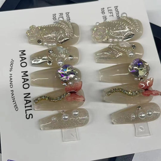 Designer: MaoMao.Handmade Nail Designs Press on Nails DIY  Nail Art for woman girl