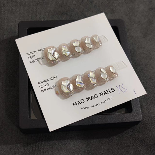 Designer: MaoMao.Handmade Nail Designs Press on Nails DIY  Nail Art for woman girl