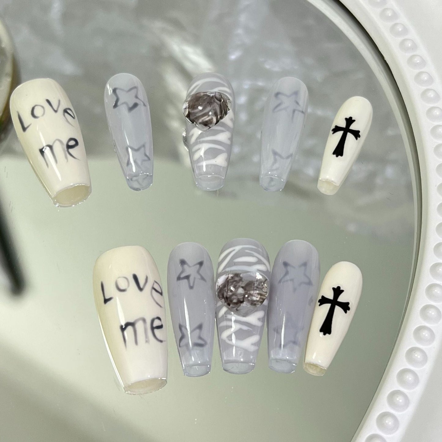 Designer: MaoMao.Handmade Nail Designs Press on Nails DIY  Nail Art for woman girl