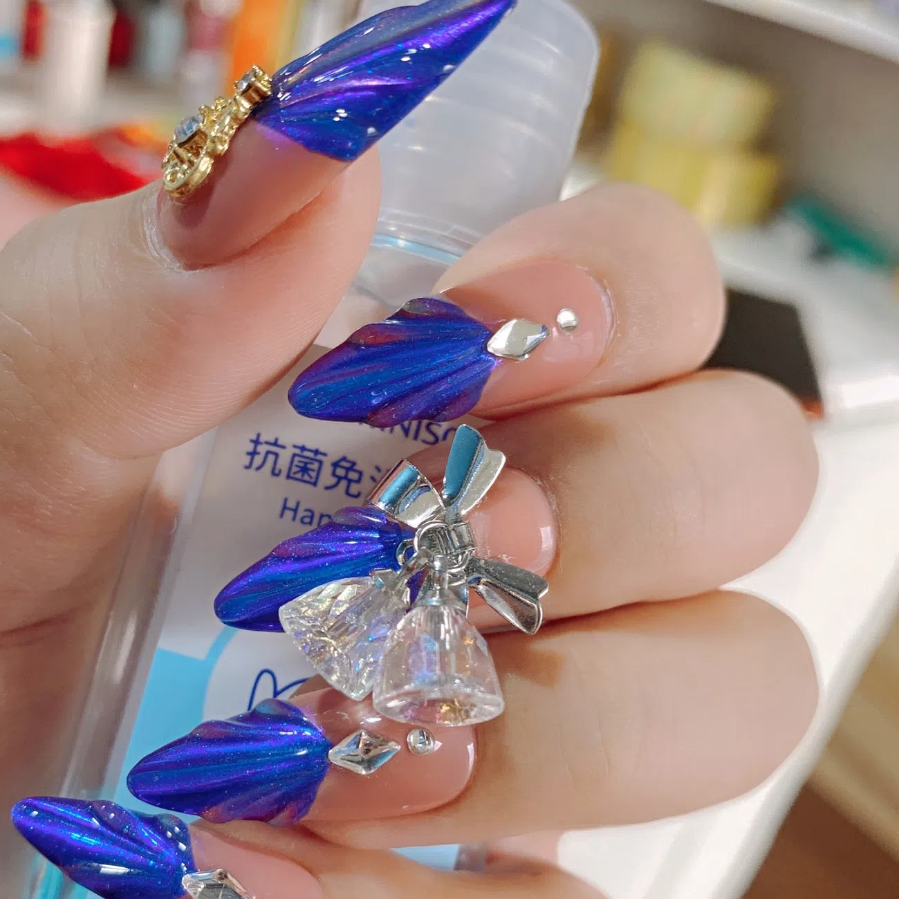 Designer: DuoDuo 1616.Handmade nails Press on Nails DIY Nail Art for woman girl blue rhinestone