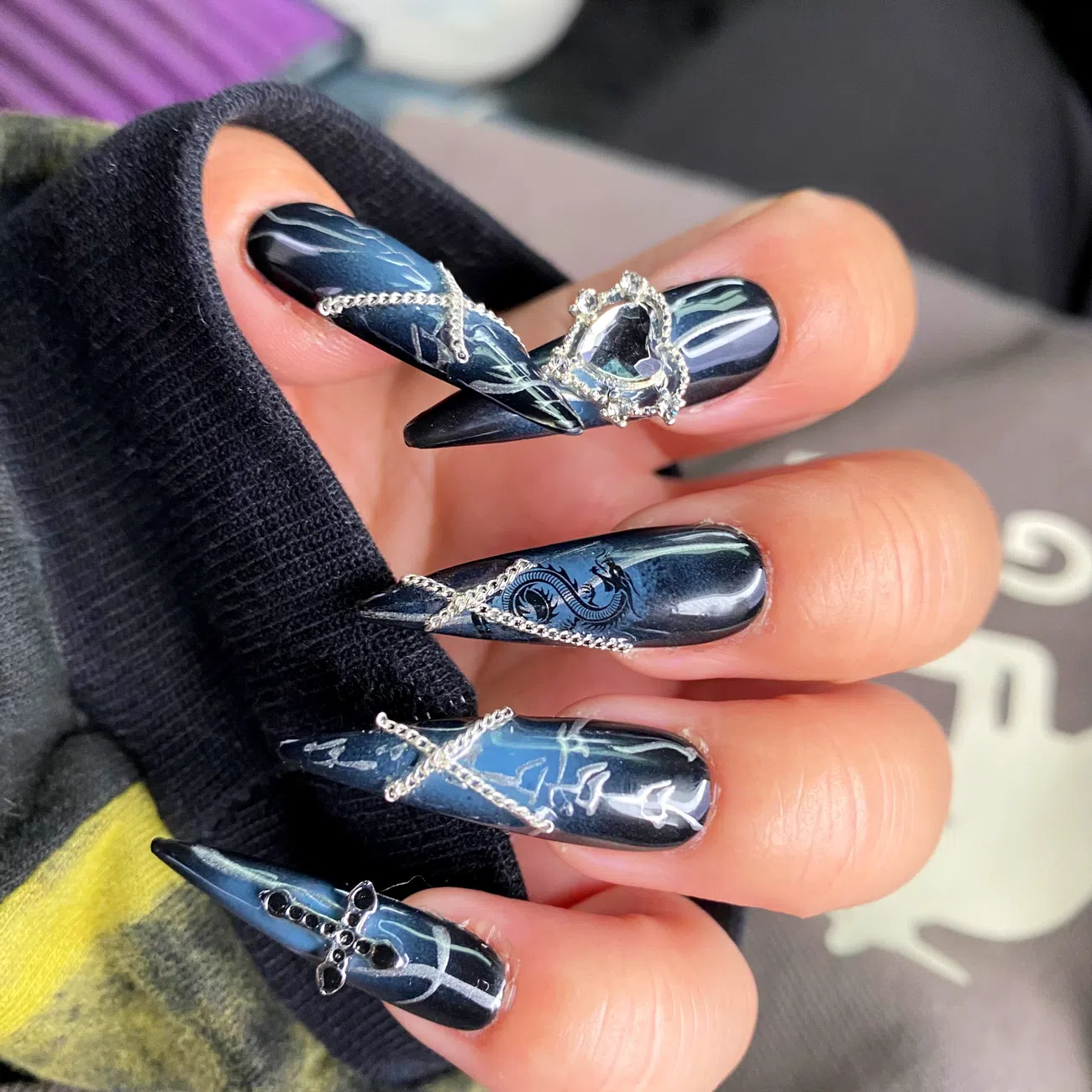 Designer: PinPin 1406.Handmade nails Press on Nails DIY Nail Art for woman girl Long Almond Metal green blue