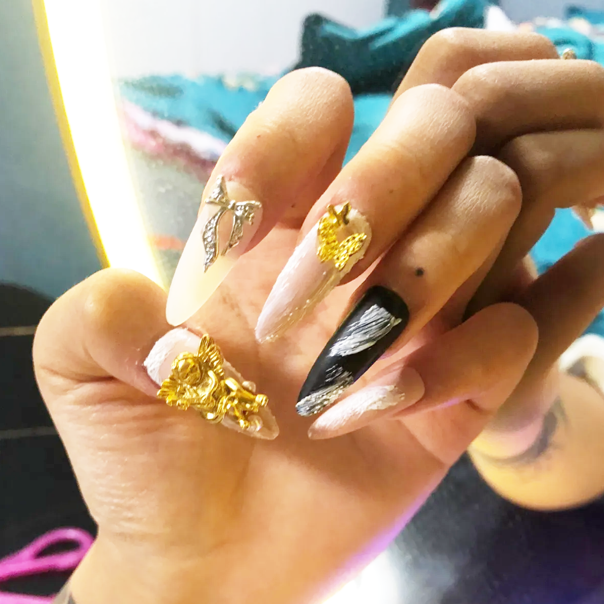 Designer: PinPin 1618.Handmade nails Press on Nails DIY Nail Art for woman girl Almond Long