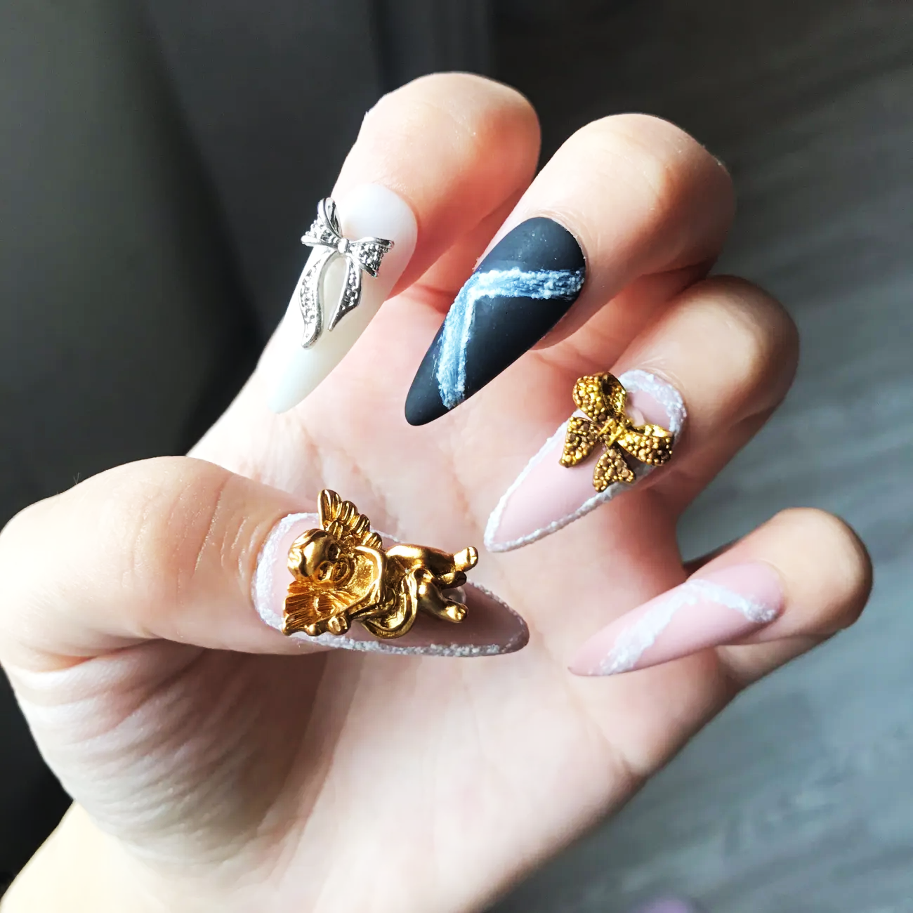 Designer: PinPin 1618.Handmade nails Press on Nails DIY Nail Art for woman girl Almond Long